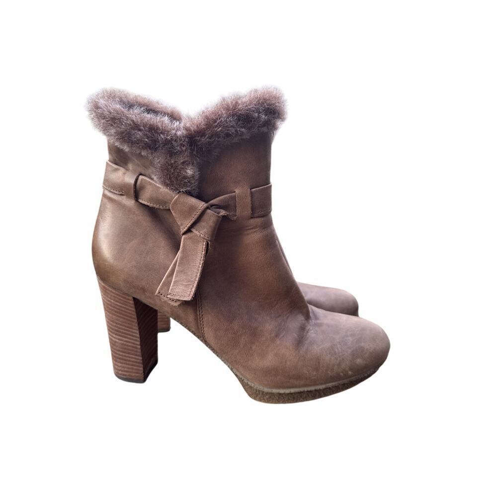 Aquatalia Marvin K Booties Brown Leather Shearling Trim Stacked Heel Zip 8.5